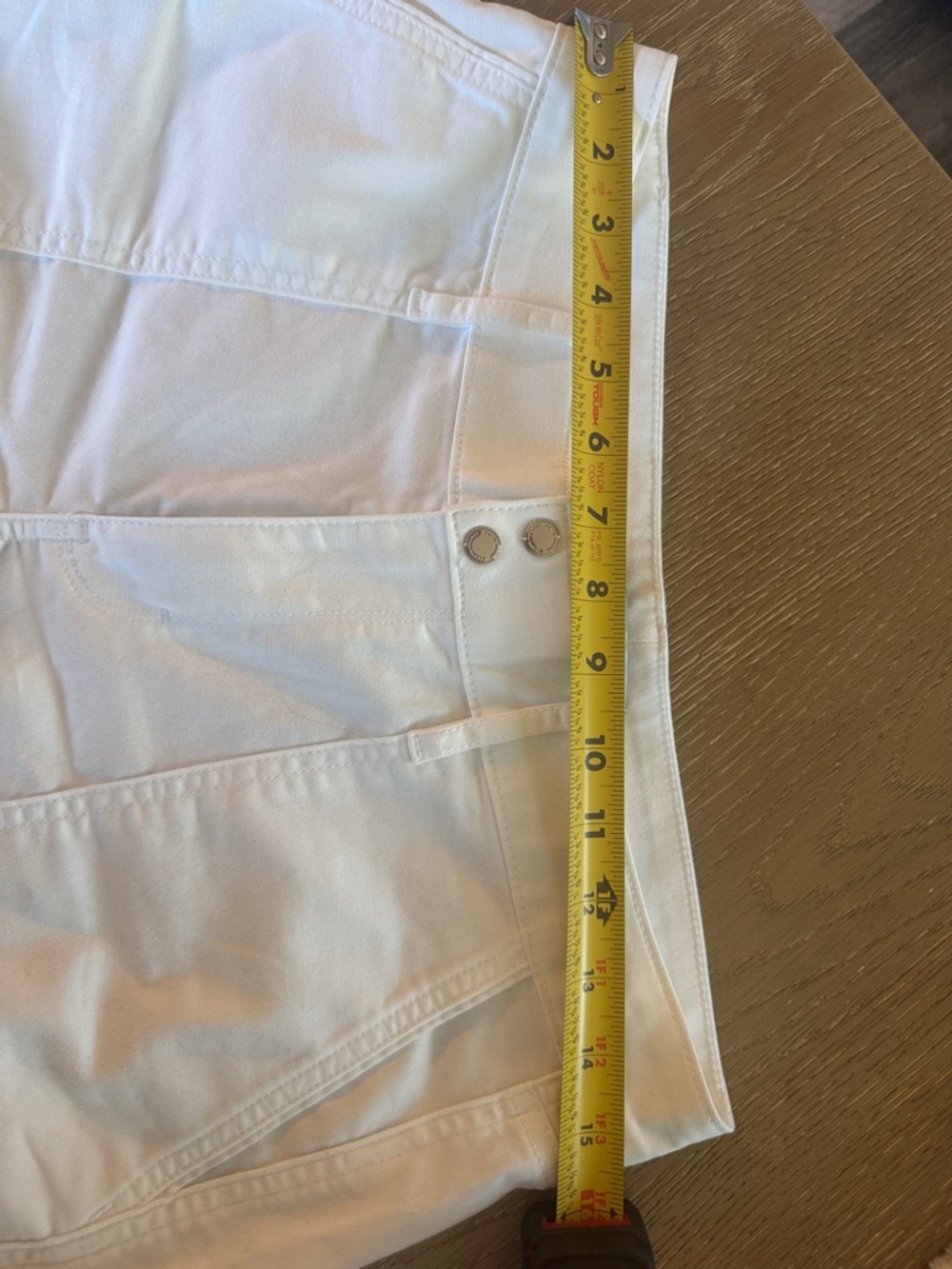 White House Black Market White Utility Pocket Cuffed Shorts - Picture 5 of 6